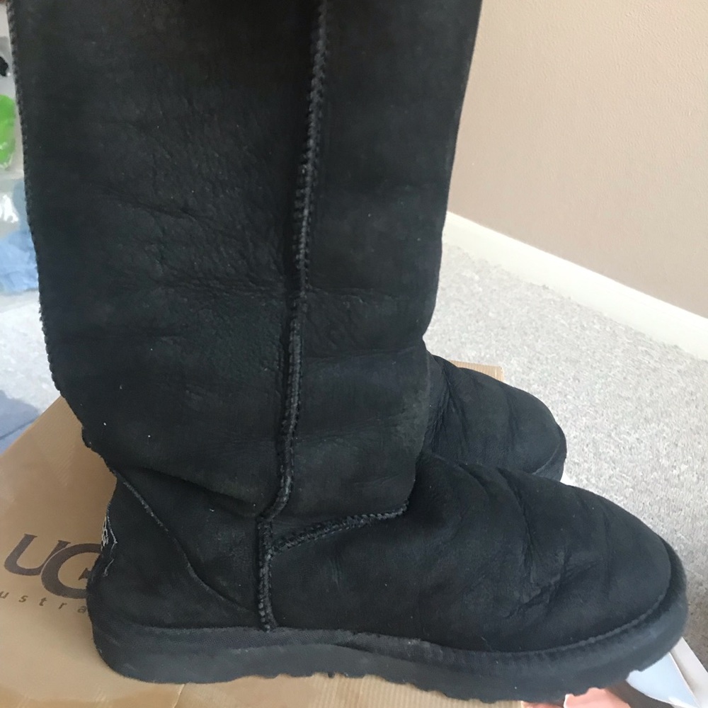Ugg boots black tall. 7 US. - Picture 3 of 6